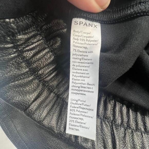 Spanx Pants Size 1X Black Faux Leather Jogger High-Rise Stretch Athleisure - Picture 11 of 12